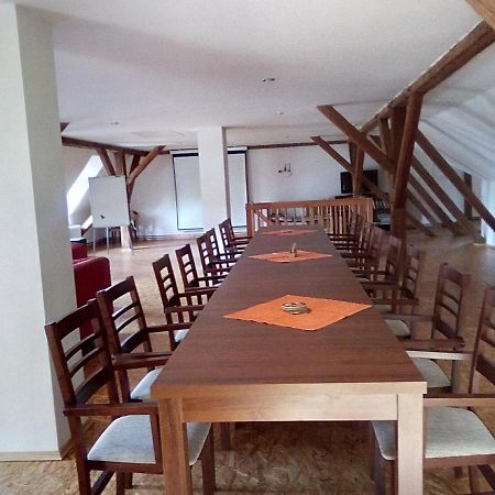Hostinec u Janatů s ubytováním Cestin Exterior foto